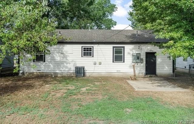 1313 N Irvington Avenue, Tulsa, OK 74115