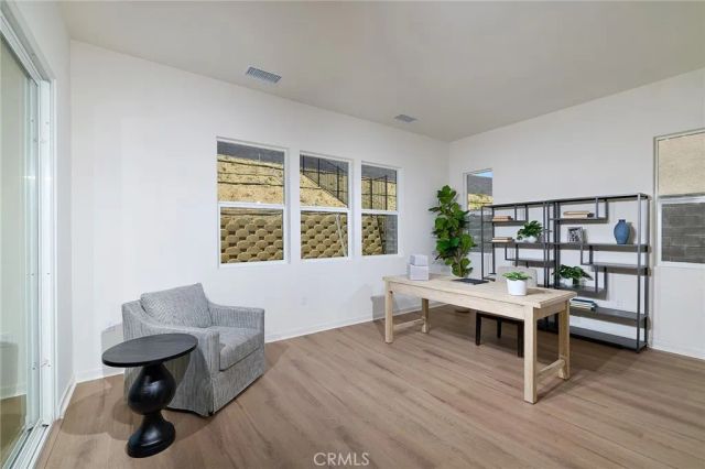 15926 Conservatory Drive, Fontana, CA 92336