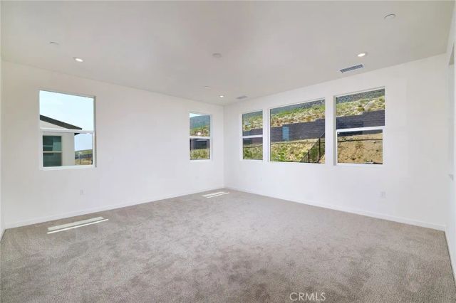 15926 Conservatory Drive, Fontana, CA 92336