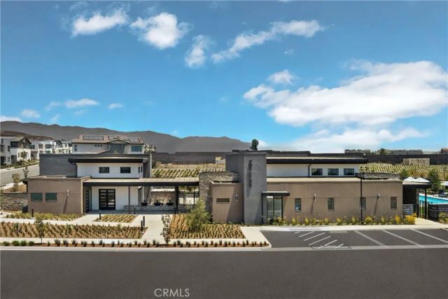 15926 Conservatory Drive, Fontana, CA 92336