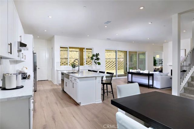 15926 Conservatory Drive, Fontana, CA 92336