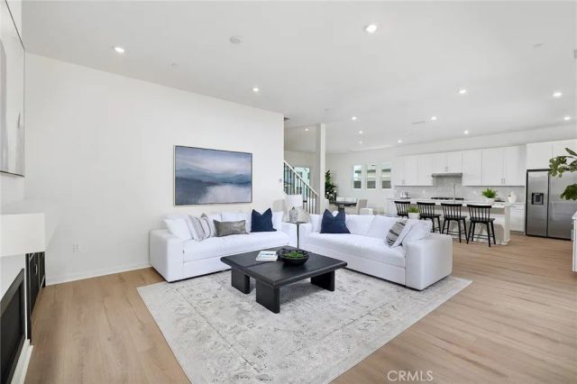 15926 Conservatory Drive, Fontana, CA 92336
