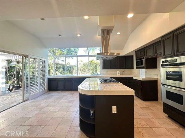 28881 Greenacres, Mission Viejo, CA 92692