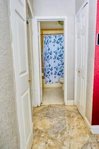 2611 NW 27th Street, Oakland Park, FL 33311