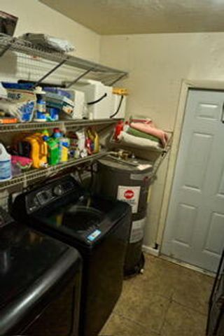 2611 NW 27th Street, Oakland Park, FL 33311