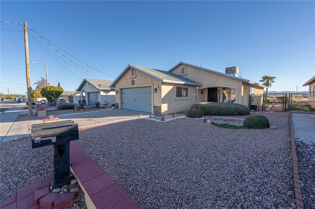 3676 N Roosevelt Street, Kingman, AZ 86409