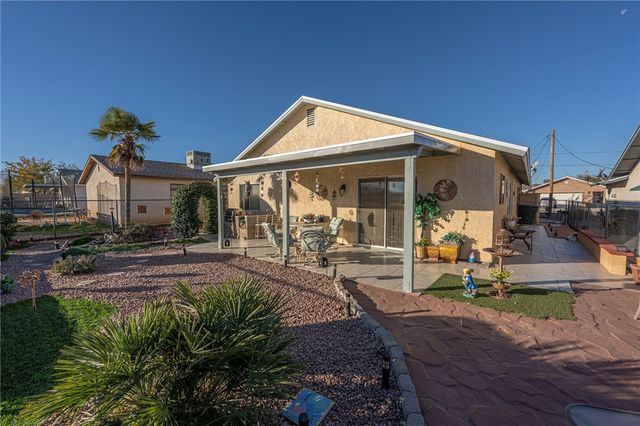 3676 N Roosevelt Street, Kingman, AZ 86409