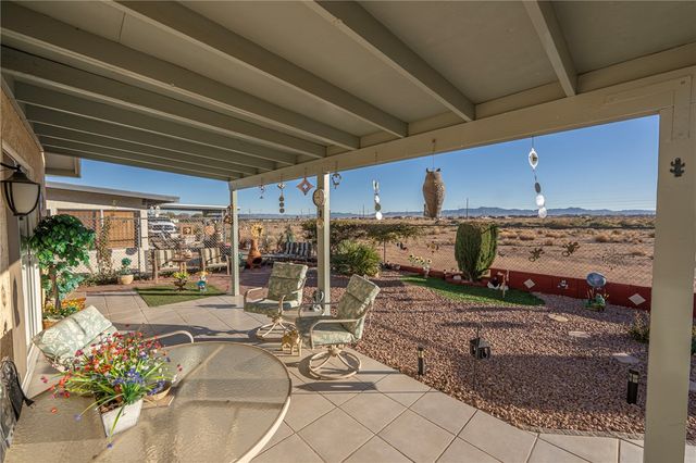 3676 N Roosevelt Street, Kingman, AZ 86409