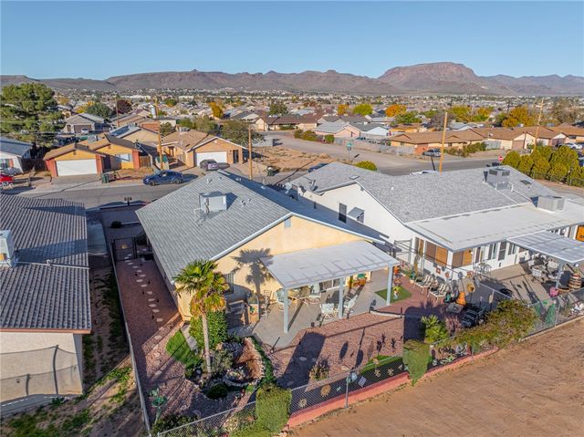 3676 N Roosevelt Street, Kingman, AZ 86409