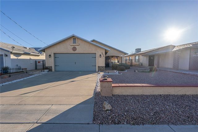 3676 N Roosevelt Street, Kingman, AZ 86409