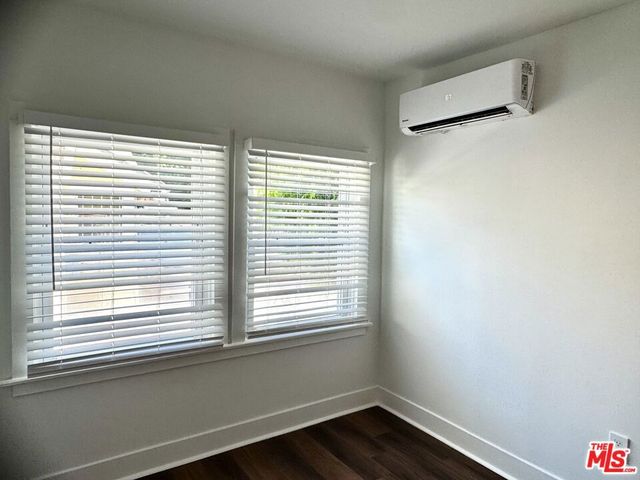 5724 La Mirada Avenue, Los Angeles, CA 90038