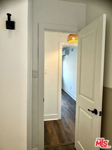 5724 La Mirada Avenue, Los Angeles, CA 90038