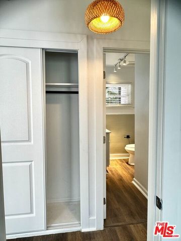 5724 La Mirada Avenue, Los Angeles, CA 90038