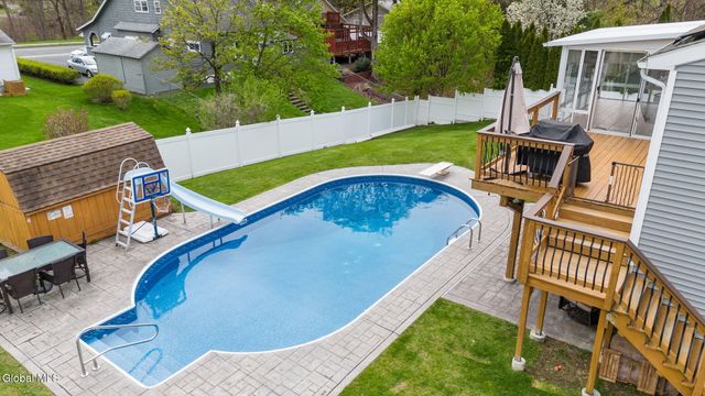 812 Mann Avenue, Rensselaer, NY 12144