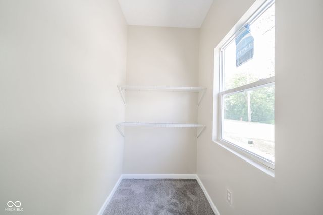41 W Warrick Street, Knightstown, IN 46148