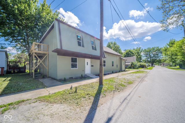41 W Warrick Street, Knightstown, IN 46148