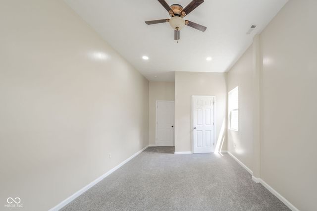 41 W Warrick Street, Knightstown, IN 46148