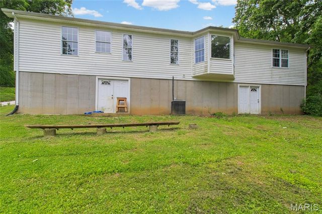 3416 Hodge Road, De Soto, MO 63020