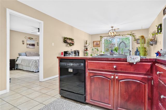 328 Treeline Circle, Russellville, AR 72802