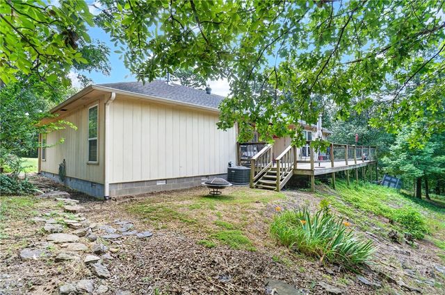 328 Treeline Circle, Russellville, AR 72802