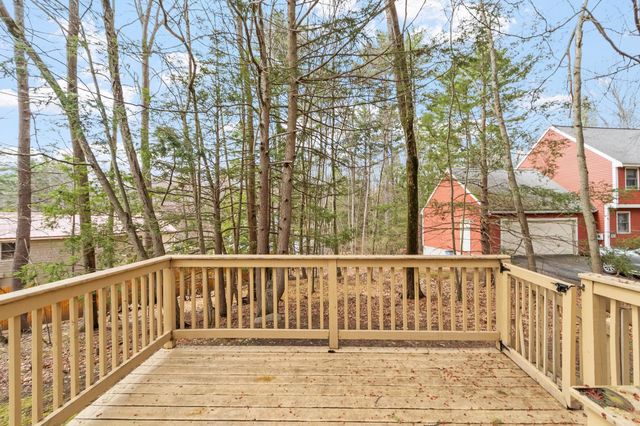5 Rachel Court, Derry, NH 03038