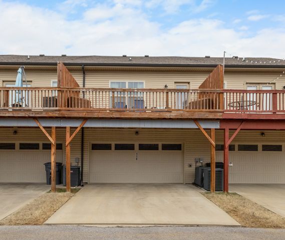 118 Whitman Xing, Clarksville, TN 37043