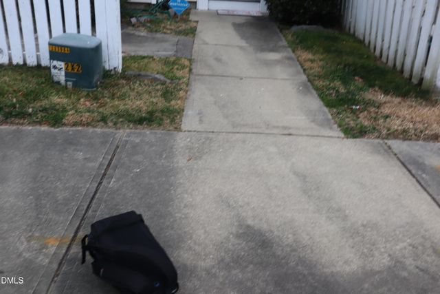 8640 Neuse Landing Lane 105, Raleigh, NC 27616