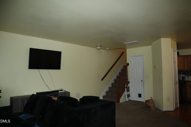 8640 Neuse Landing Lane 105, Raleigh, NC 27616