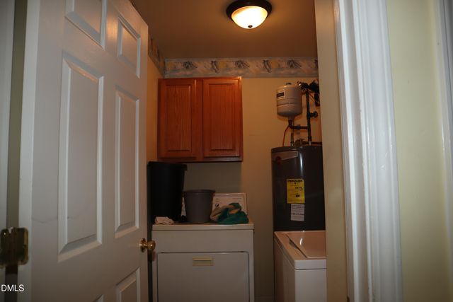 8640 Neuse Landing Lane 105, Raleigh, NC 27616