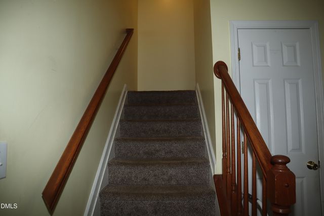 8640 Neuse Landing Lane 105, Raleigh, NC 27616