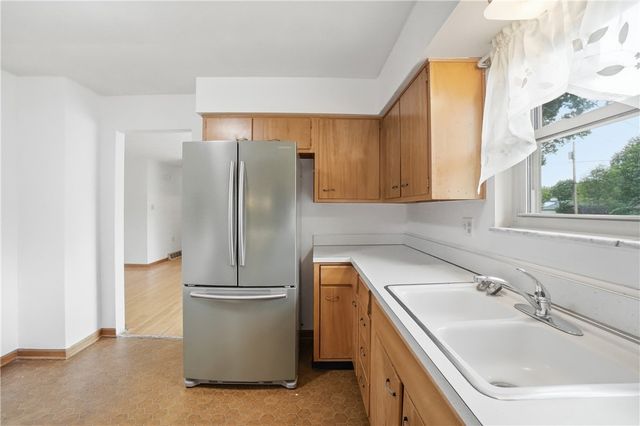 101 Winchcombe Drive, Washington Twp, OH 45459