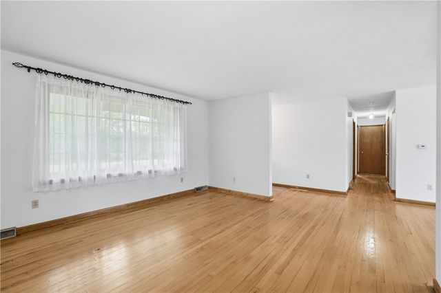 101 Winchcombe Drive, Washington Twp, OH 45459