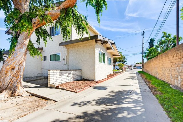 15003 Larch, Lawndale, CA 90260