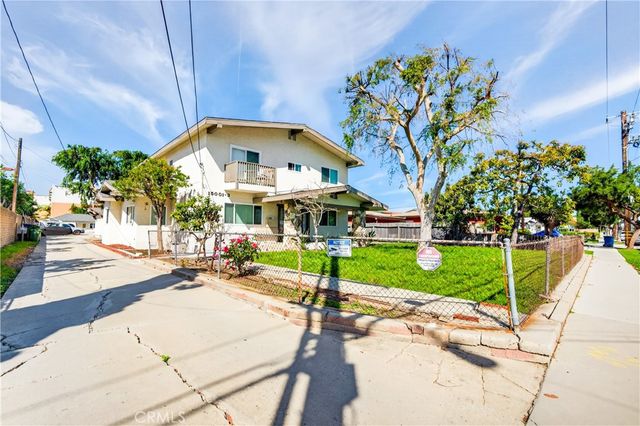 15003 Larch, Lawndale, CA 90260