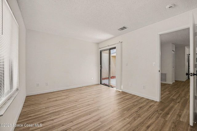 1011 Abada Court NE 110, Palm Bay, FL 32905