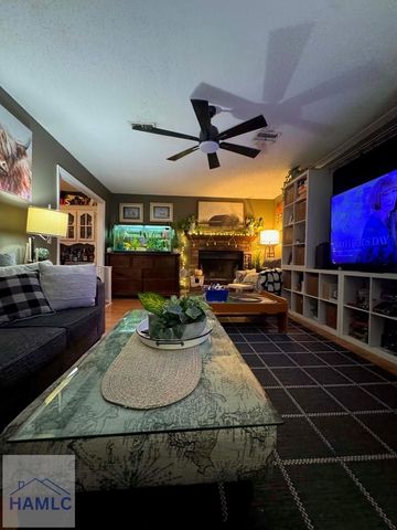139 Pamela Drive, Allenhurst, GA 31301