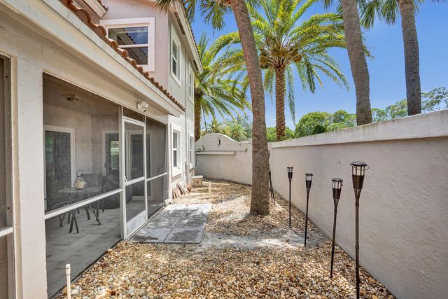 10474 Mateo Court, Boca Raton, FL 33498
