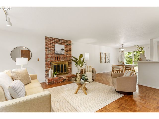 12945 Sw MORGAN Ct, Beaverton, OR 97008