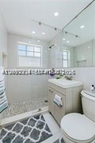 330 74th St 1, Miami Beach, FL 33141