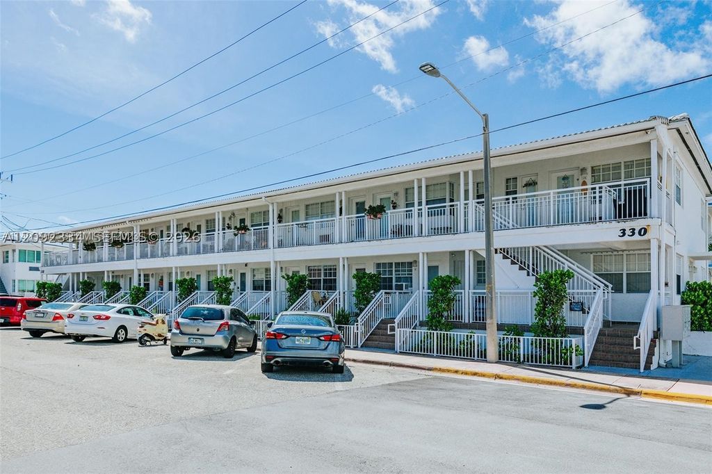 330 74th St 1, Miami Beach, FL 33141