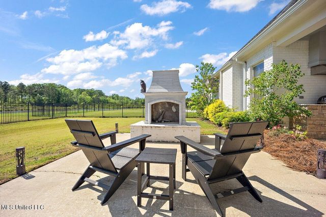 305 Highland Park Boulevard, Ridgeland, MS 39157