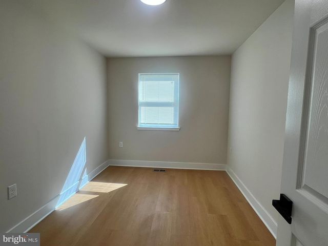 3347 AVONDALE AVE, Baltimore, MD 21215