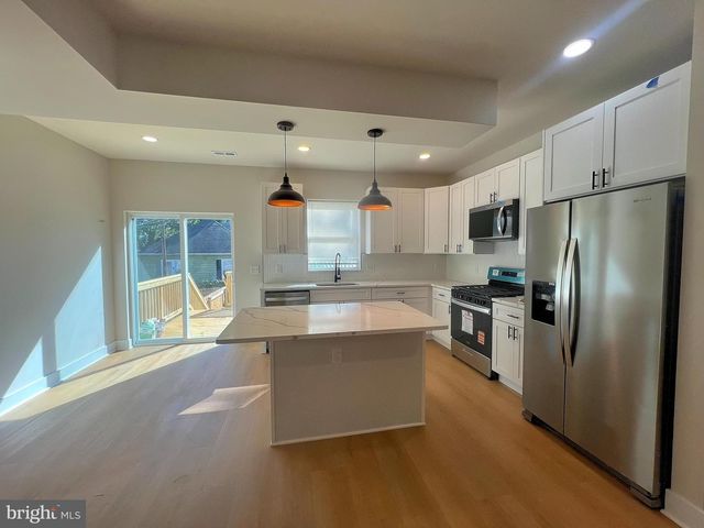 3347 AVONDALE AVE, Baltimore, MD 21215