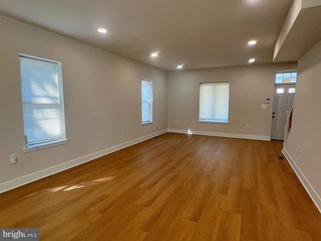 3347 AVONDALE AVE, Baltimore, MD 21215