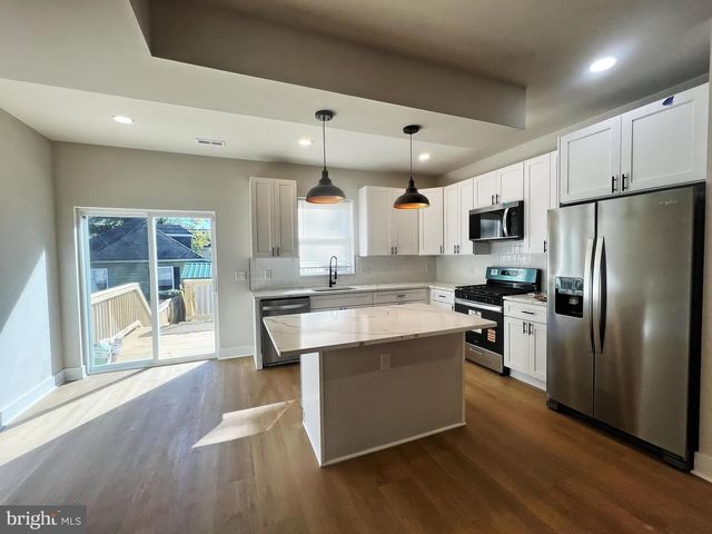 3347 AVONDALE AVE, Baltimore, MD 21215