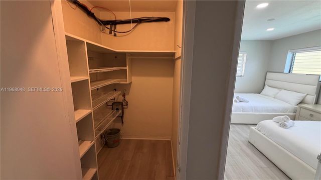 10004 E Bay Harbor Dr 10, Bay Harbor Islands, FL 33154