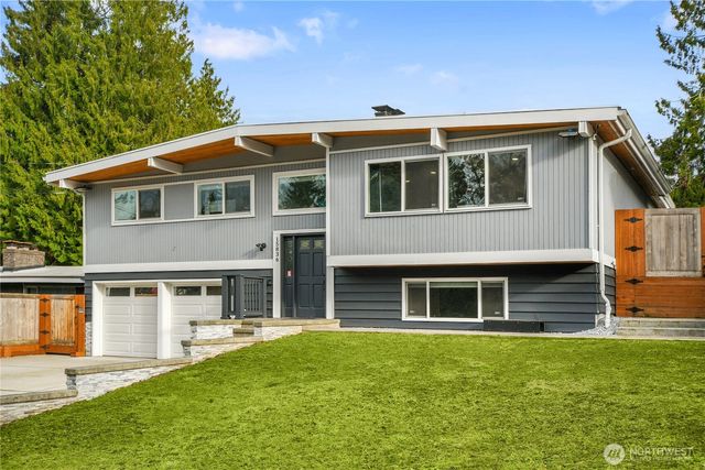 15836 43rd Avenue S, Tukwila, WA 98188