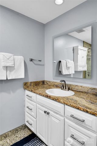 15836 43rd Avenue S, Tukwila, WA 98188