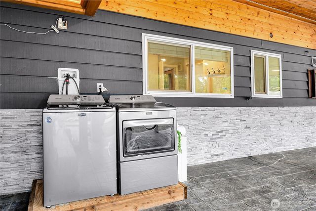 15836 43rd Avenue S, Tukwila, WA 98188