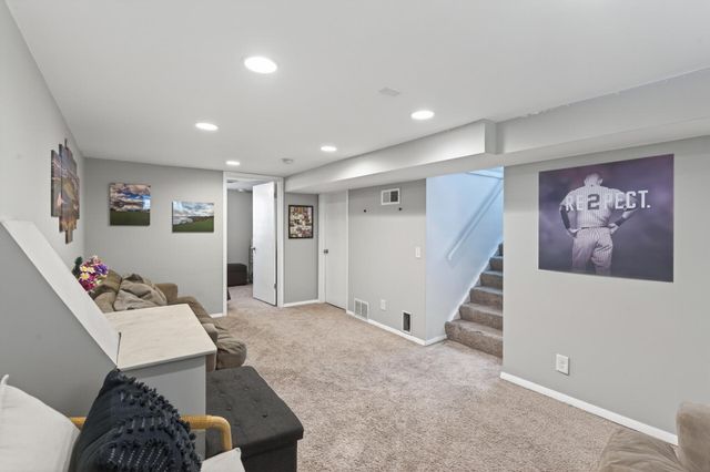 3341 Aquila Avenue S, Saint Louis Park, MN 55426